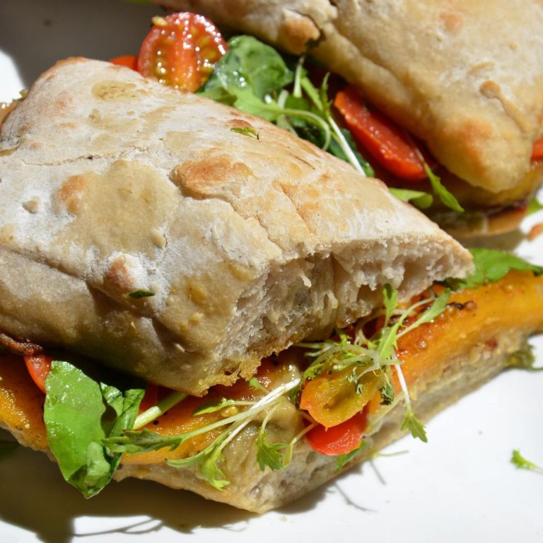 332468868 3374517236151773 356006692214624980 n 768x768