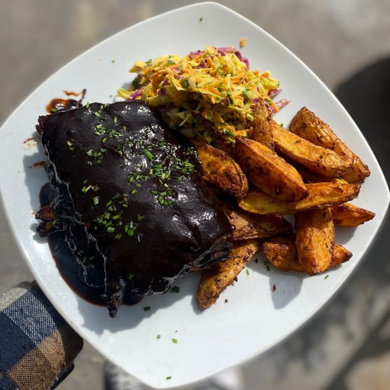 391649936 18397821805053225 282597864568195673 n 768x768