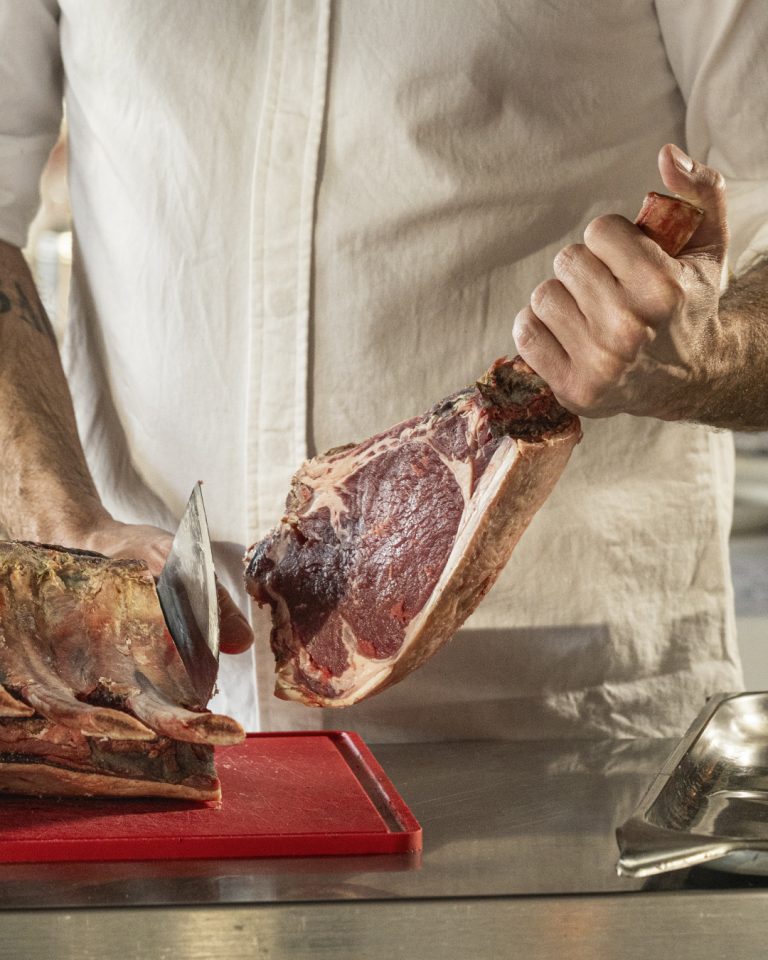 396722834 726796129494314 1053677204017617045 n 768x960