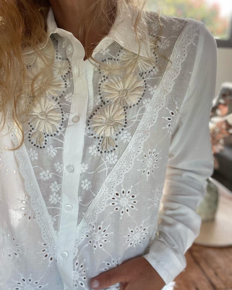 399369503 18293336893178429 3409678011473032512 n 768x960