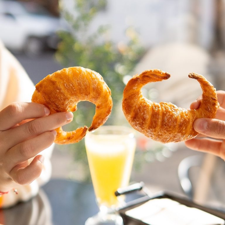 409174119 18296404324145894 3995035060744629549 n 768x768