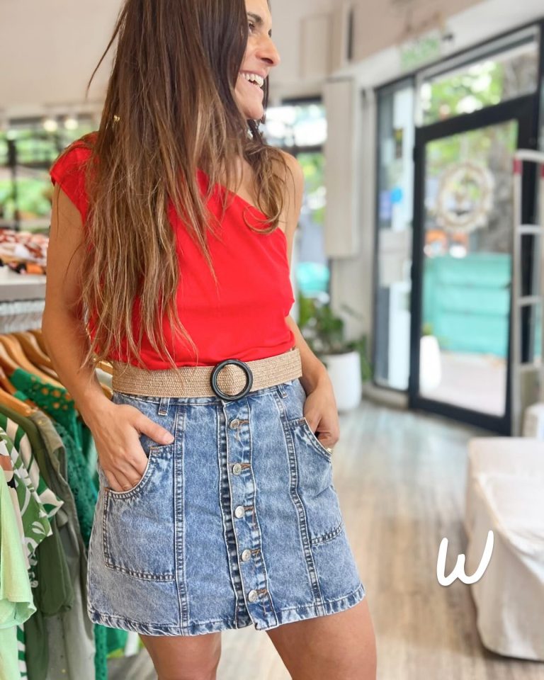 410790917 18315690175186825 2429457912594762520 n 768x960