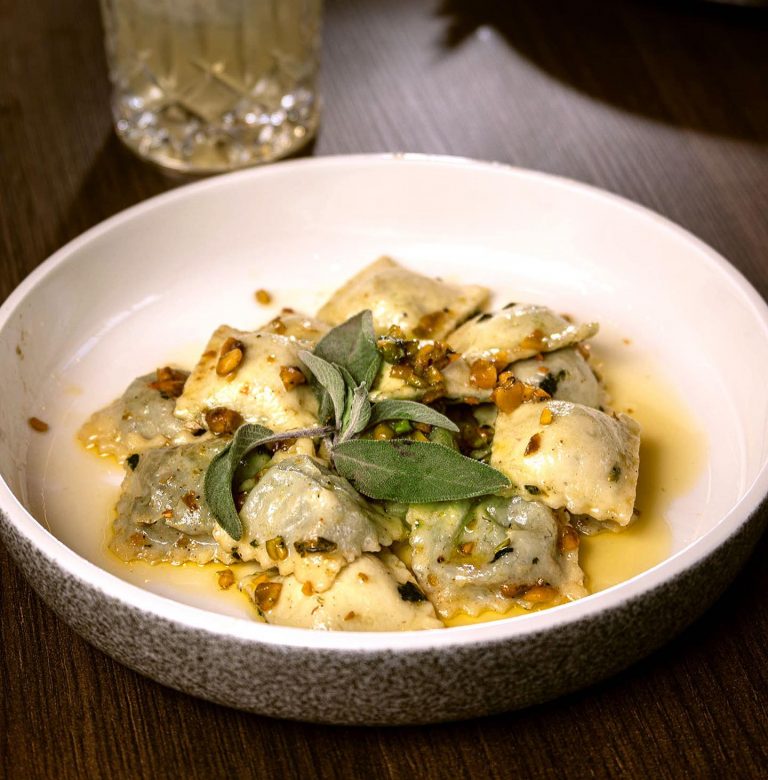 412373589 17908495481866069 5966742284724282252 n 768x780