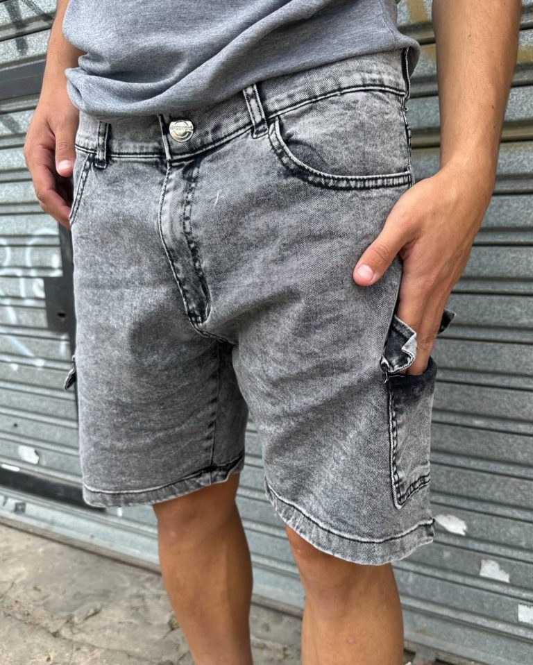 413863798 18072907888449443 8649291303068190607 n 768x958