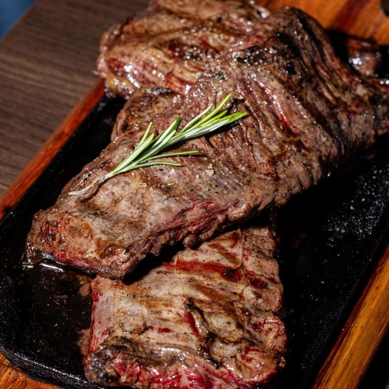 414201582 17908831358866069 1815785181039756766 n 768x768