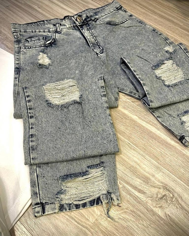 415744522 18073587784449443 2047644188455154376 n 768x958