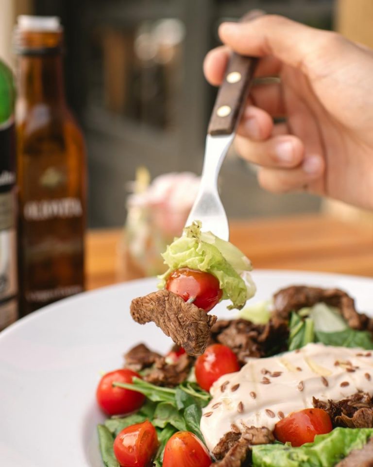 415838311 870756328384038 803482731776335545 n 768x961