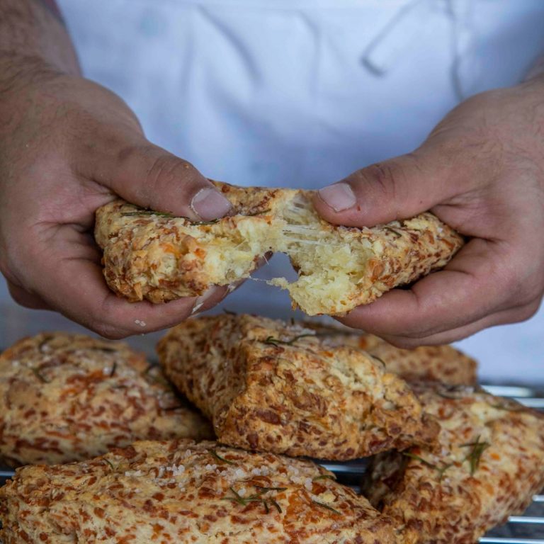 455881139 18365165320096450 1028836215604806250 n 768x768