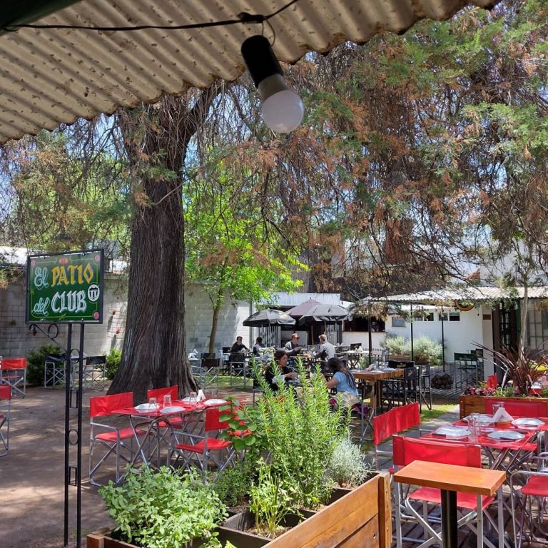 253886866 579950209890444 258887340471277667 n 768x768