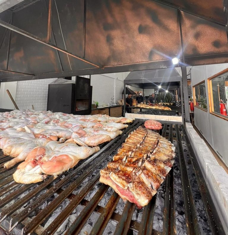 411940116 1479873415916360 8604493067591219755 n 768x791