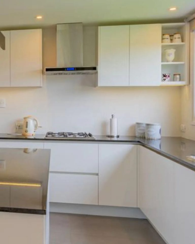 459848761 18299094274201241 8381445047638504670 n.webp 768x960