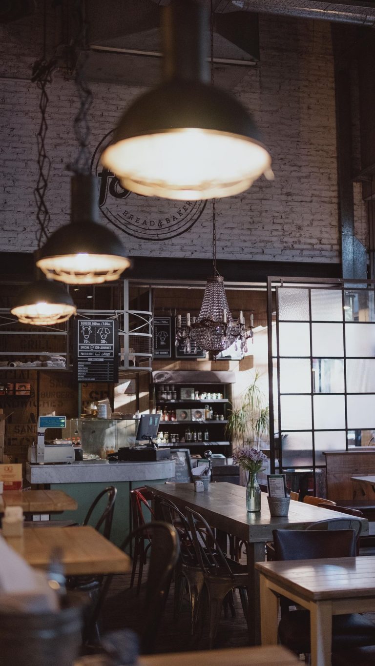 462327832 500415882983643 761366817469984064 n 768x1365