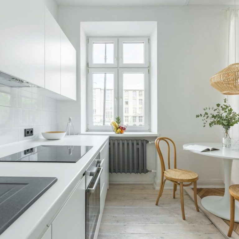 462692221 956080516559477 1845844790874990977 n 768x768