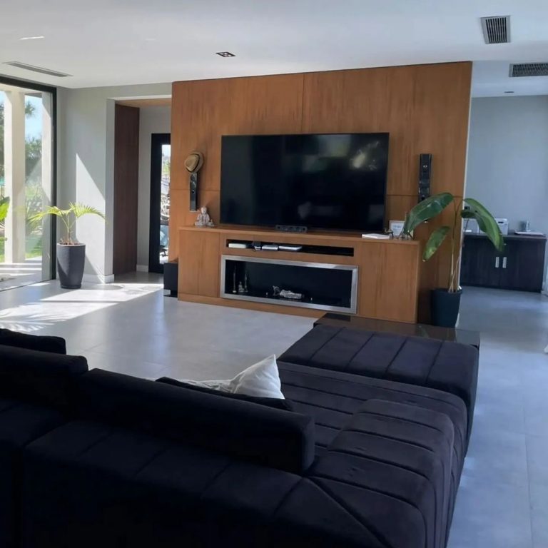 463346949 452757071254562 6550338365502143329 n.webp 768x768