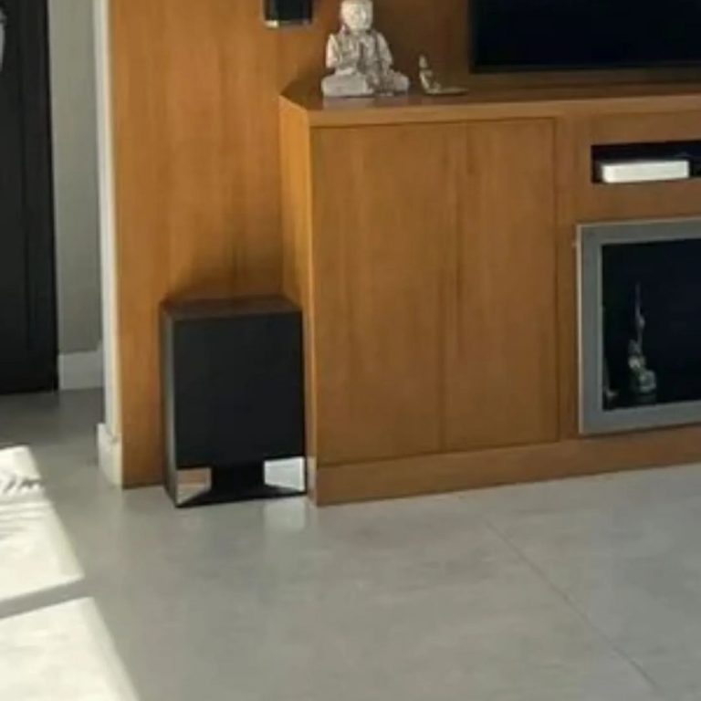 463645477 1638461450064708 1897456360187492490 n.webp 768x768